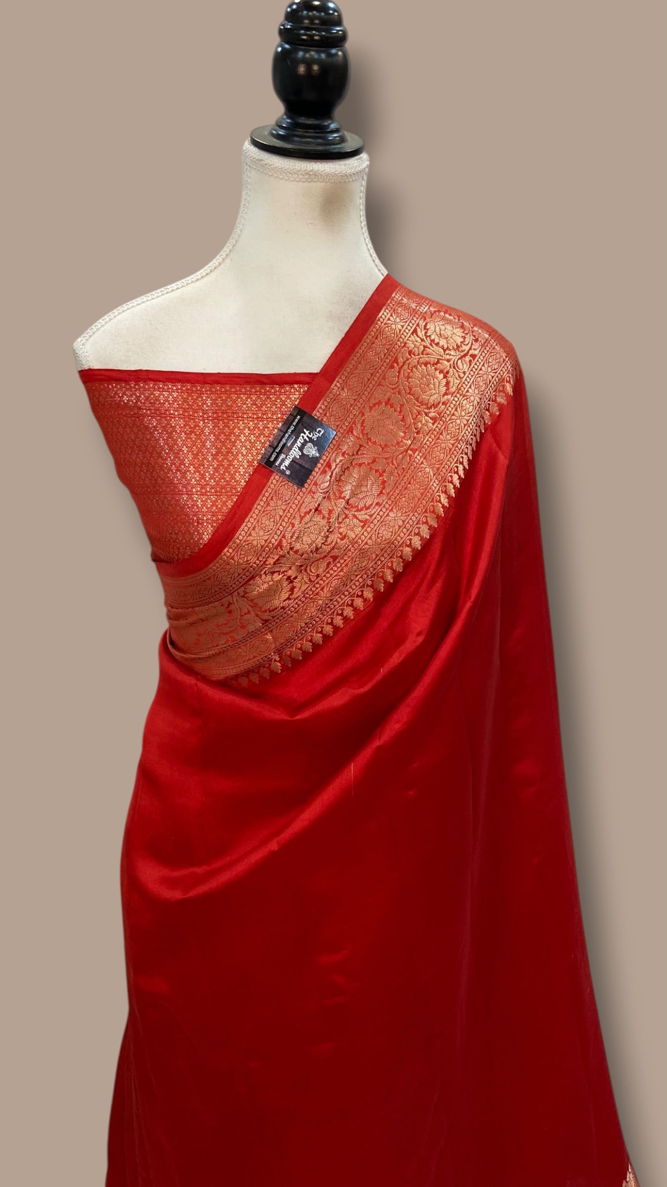 Pure Dupion Silk Banarasi Saree - The Handlooms