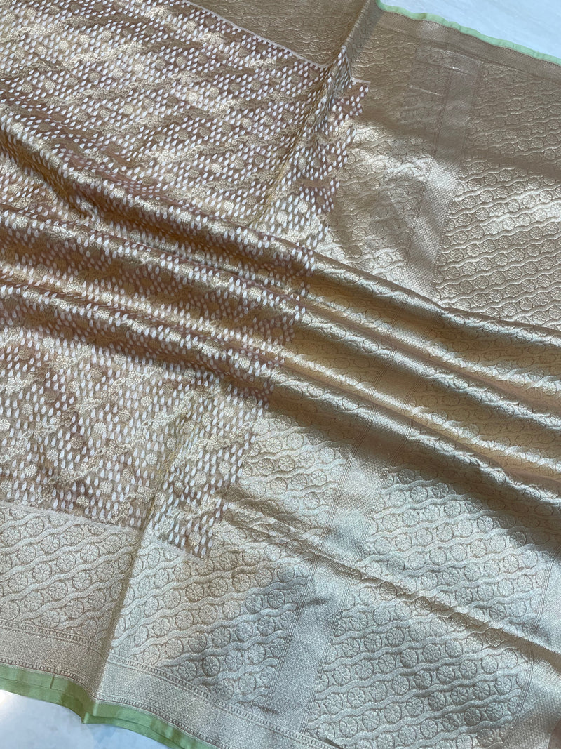 Pure Tissue Reshmi Zari Banarasi Brocade Handloom Saree - The Handlooms