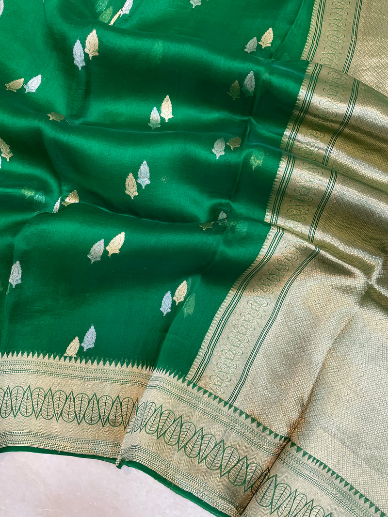 Pure Kora Handloom Banarasi Saree - Sona Roopa Alfi Kadua Booti - The Handlooms