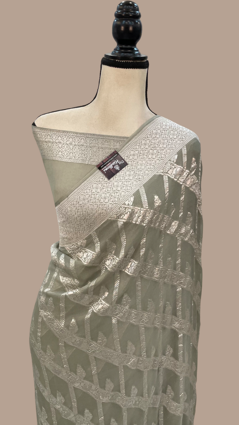 Pure Khaddi Georgette Handloom Banarasi Saree - The Handlooms