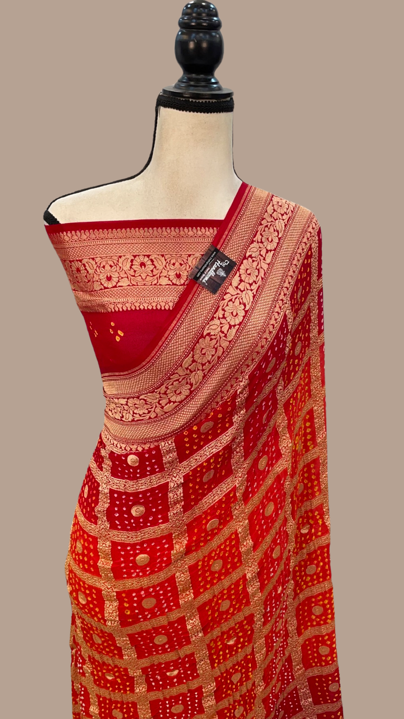 Dual Shade Pure Georgette Banarasi Bandhej Handloom Saree - The Handlooms