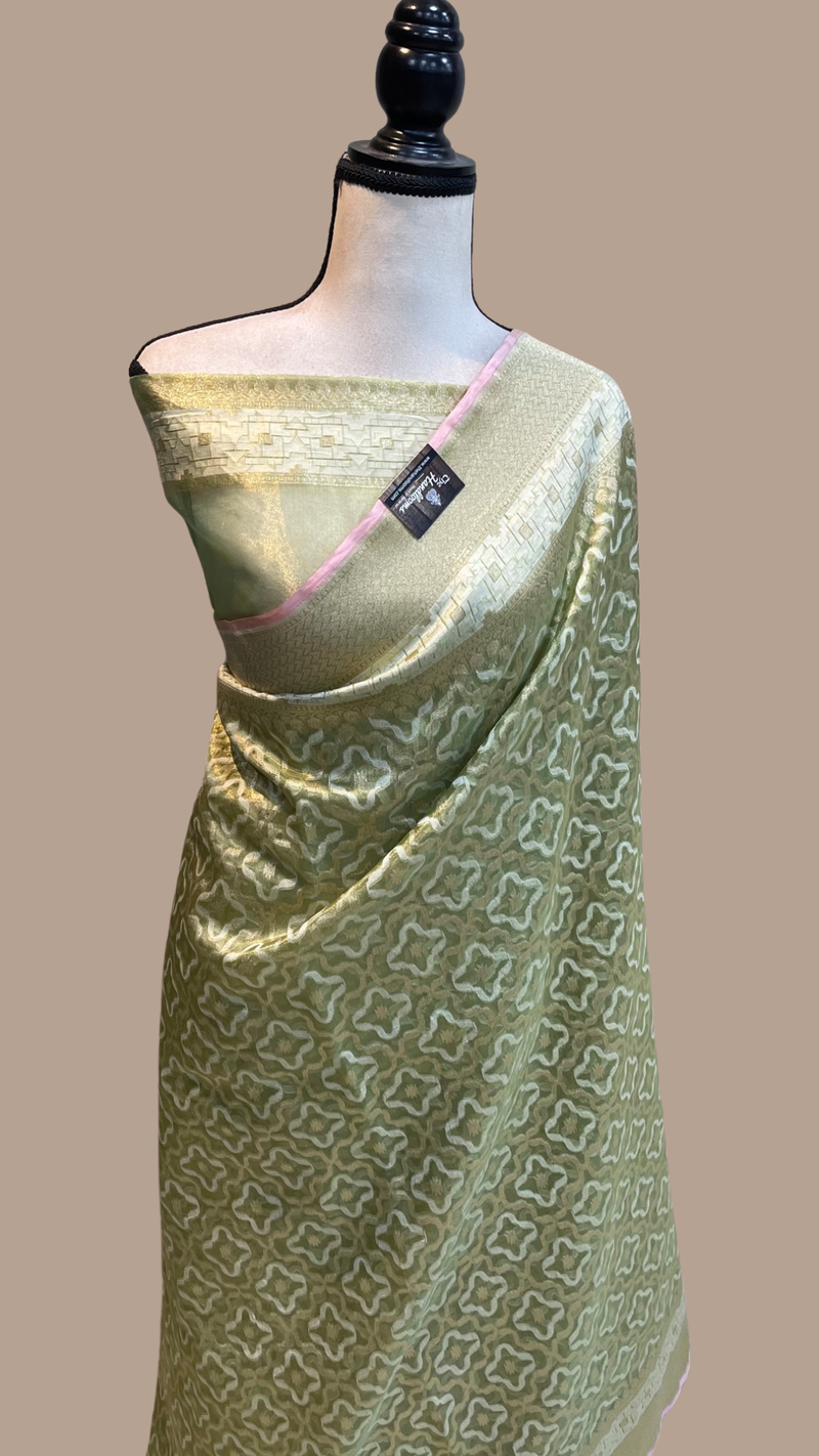Pure Tissue Reshmi Zari Banarasi Brocade Handloom Saree - The Handlooms