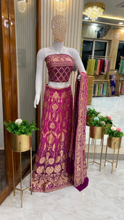 Pure Khaddi Georgette Bandhani Handloom Banarasi Lehenga - The Handlooms