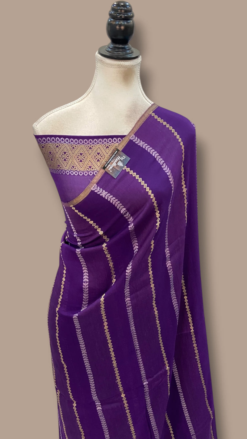 Pure Khaddi Georgette Handloom Banarasi Saree - Silver Zari