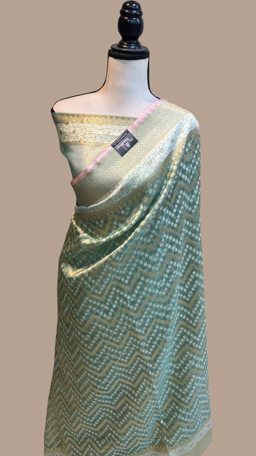 Pure Tissue Reshmi Zari Banarasi Brocade Handloom Saree - The Handlooms