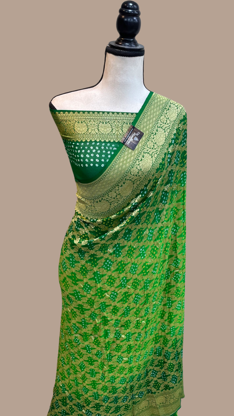 Dual Shade Pure Georgette Banarasi Bandhej Handloom Saree - The Handlooms