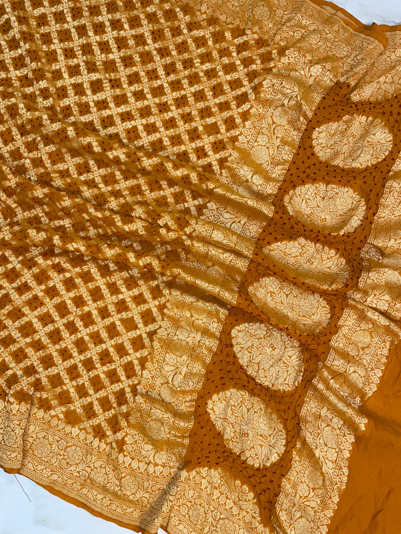 Pure Georgette Banarasi Bandhej Handloom Dupatta - The Handlooms