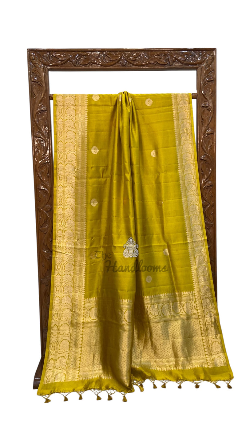 Pure Katan Silk Banarasi Handloom Saree - All Over Kadua Motifs