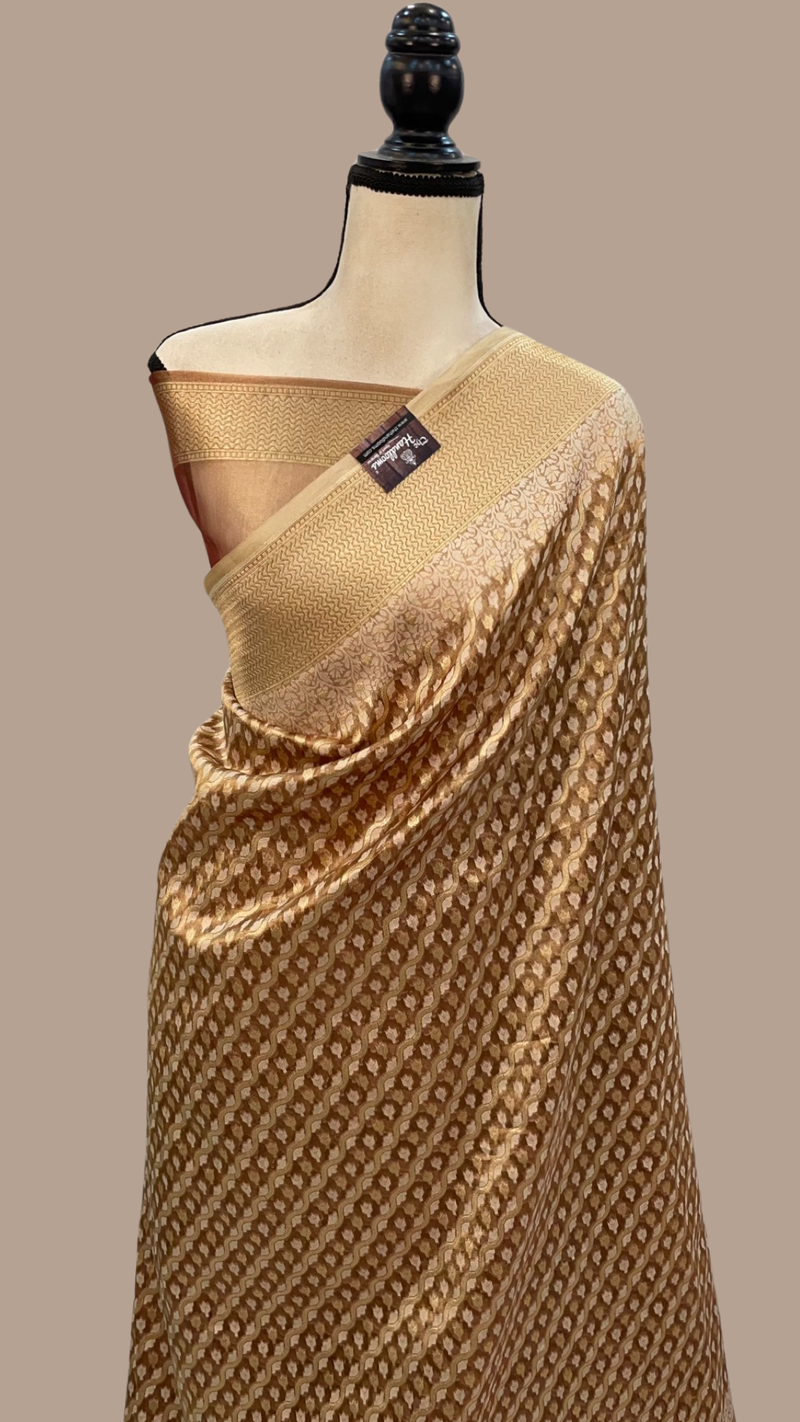 Pure Tissue Reshmi zari Banarasi Saree - The Handlooms