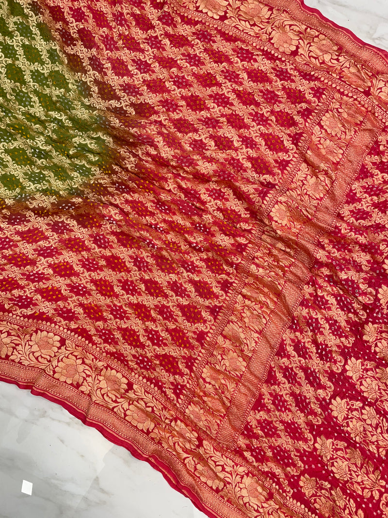 Dual Shade Pure Georgette Banarasi Bandhej Handloom Saree - The Handlooms
