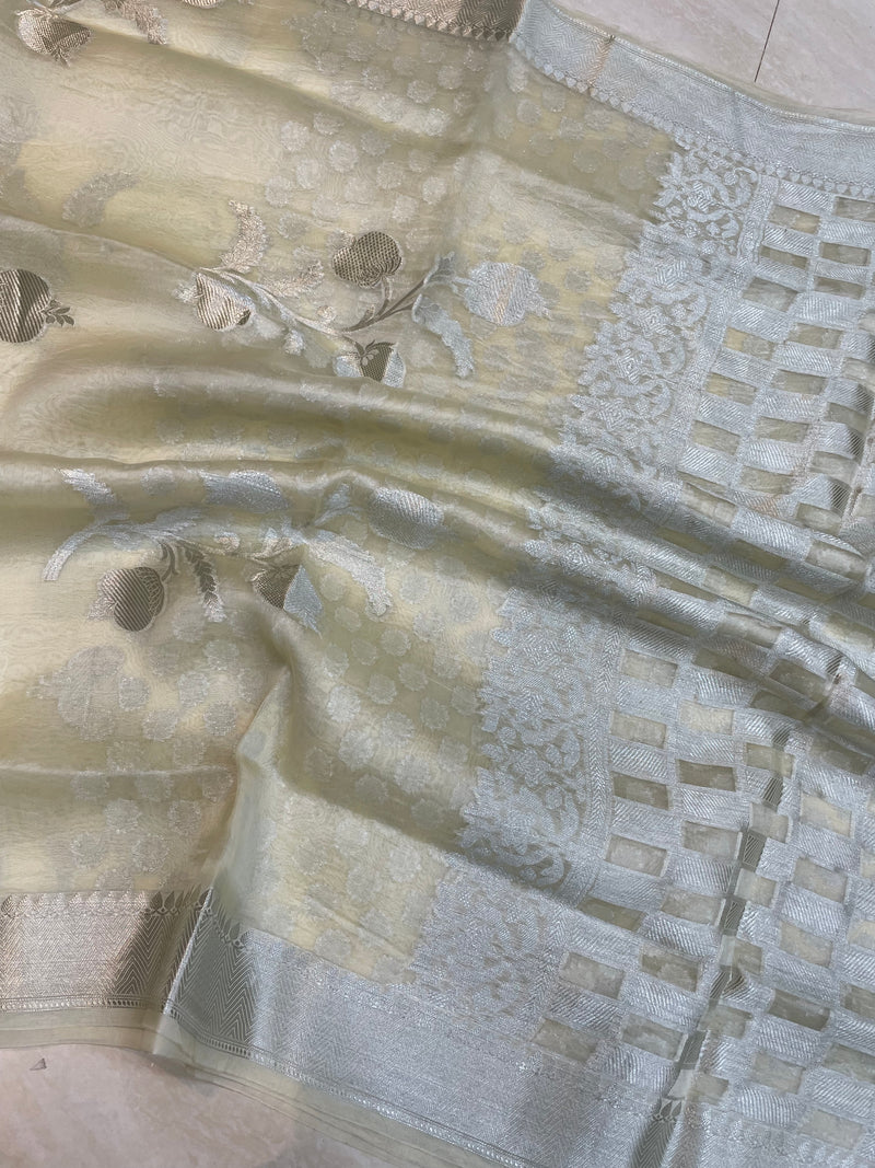 Pure Kora Handloom Banarasi Saree - The Handlooms