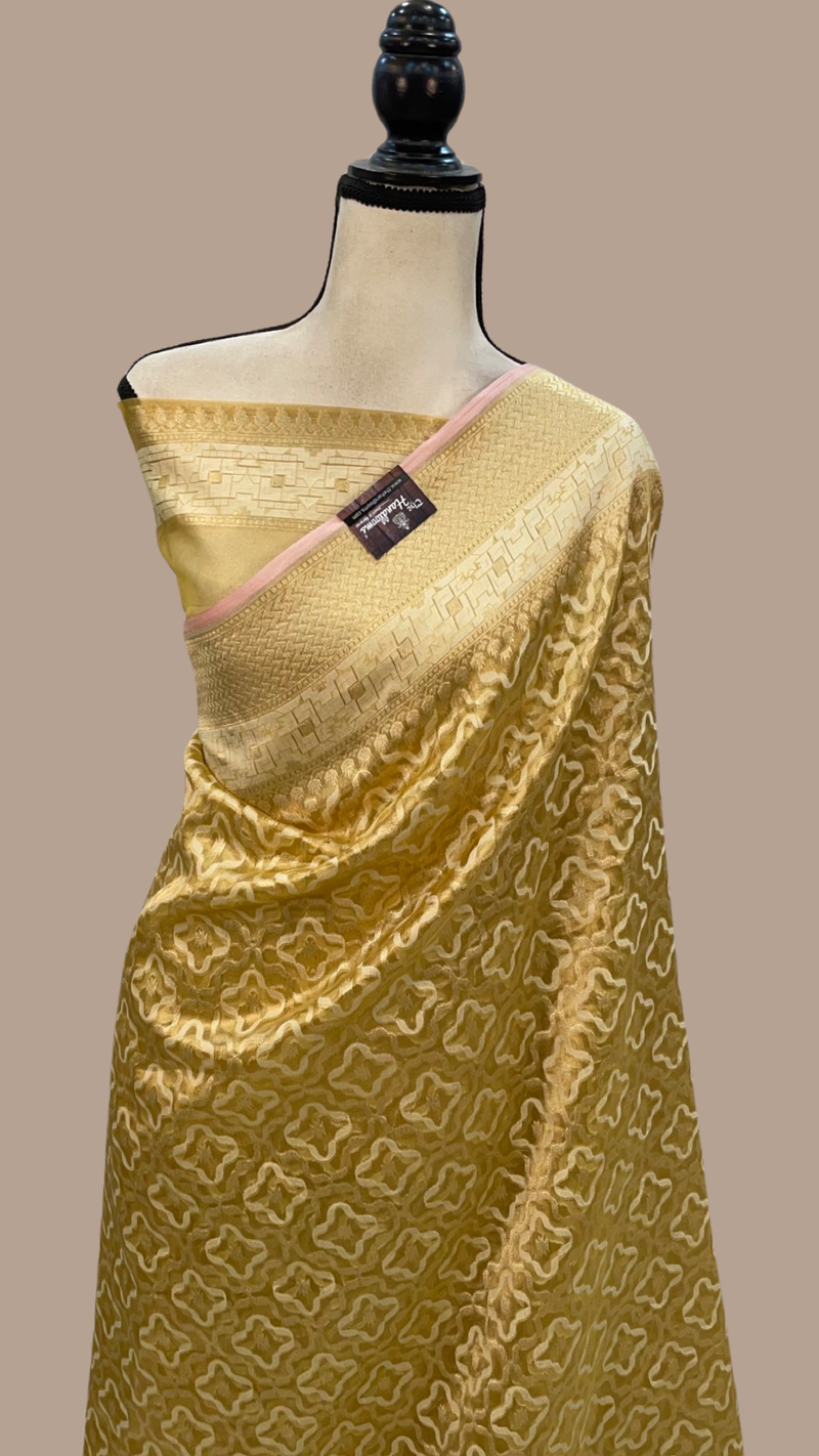 Pure Tissue Reshmi zari Banarasi Saree - The Handlooms
