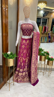 Pure Khaddi Georgette Bandhani Handloom Banarasi Lehenga - The Handlooms