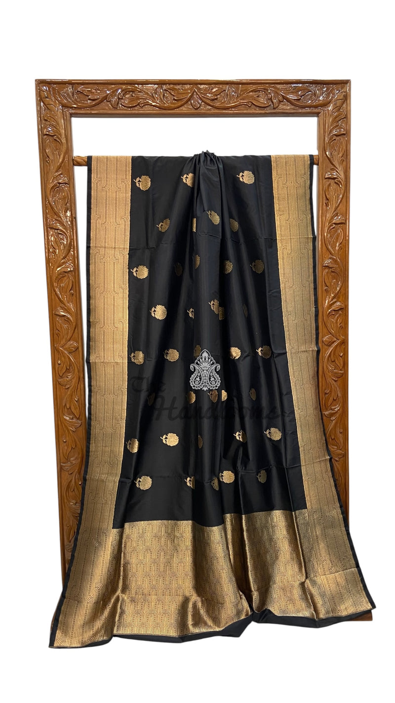 Pure Katan Silk Banarasi Handloom Saree - All Over Kadua Motifs
