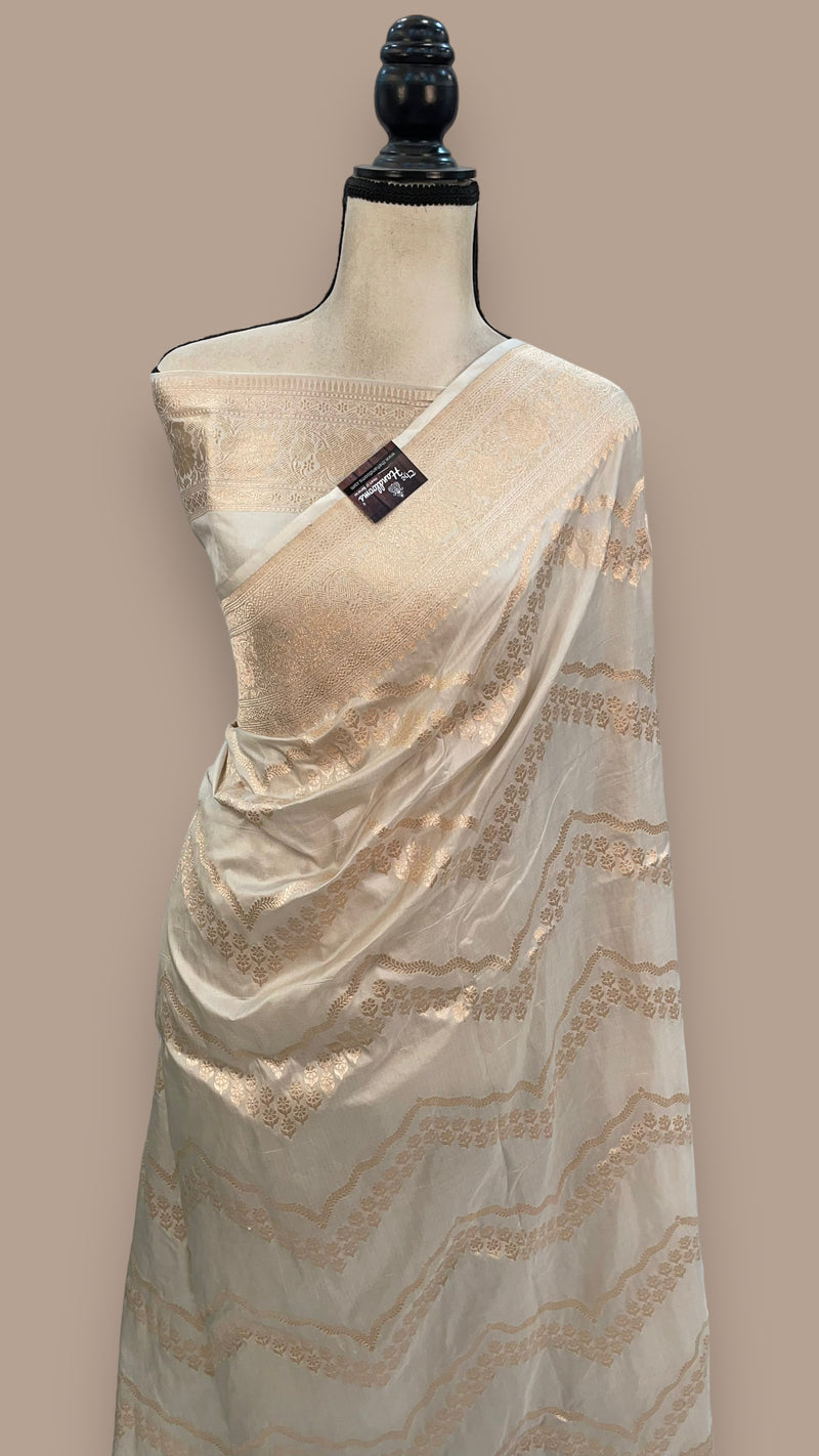 Pure Katan Silk Banarasi Handloom Saree - All over Jaal work - The Handlooms