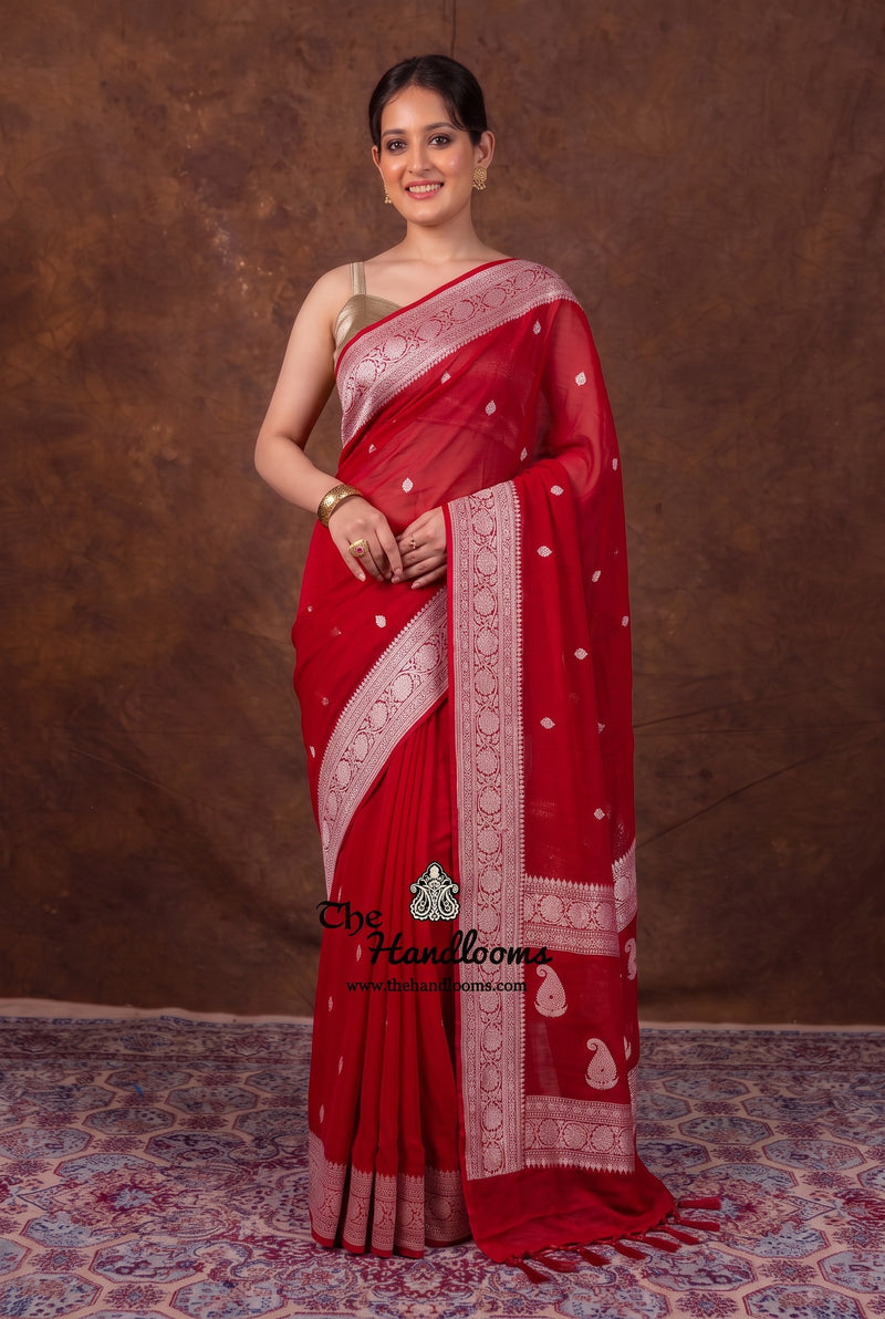 Red Pure Georgette Handloom Banarasi Saree - Silver Zari