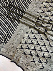 Khaddi Georgette Banarasi Saree -  Gold zari - The Handlooms