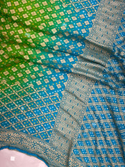 Dual Shade Pure Georgette Banarasi Bandhej Handloom Saree - The Handlooms