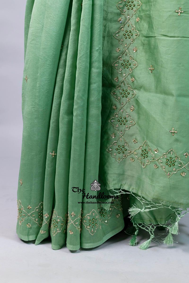 Pure Moonga Silk Handloom Banarasi Saree With Handwork