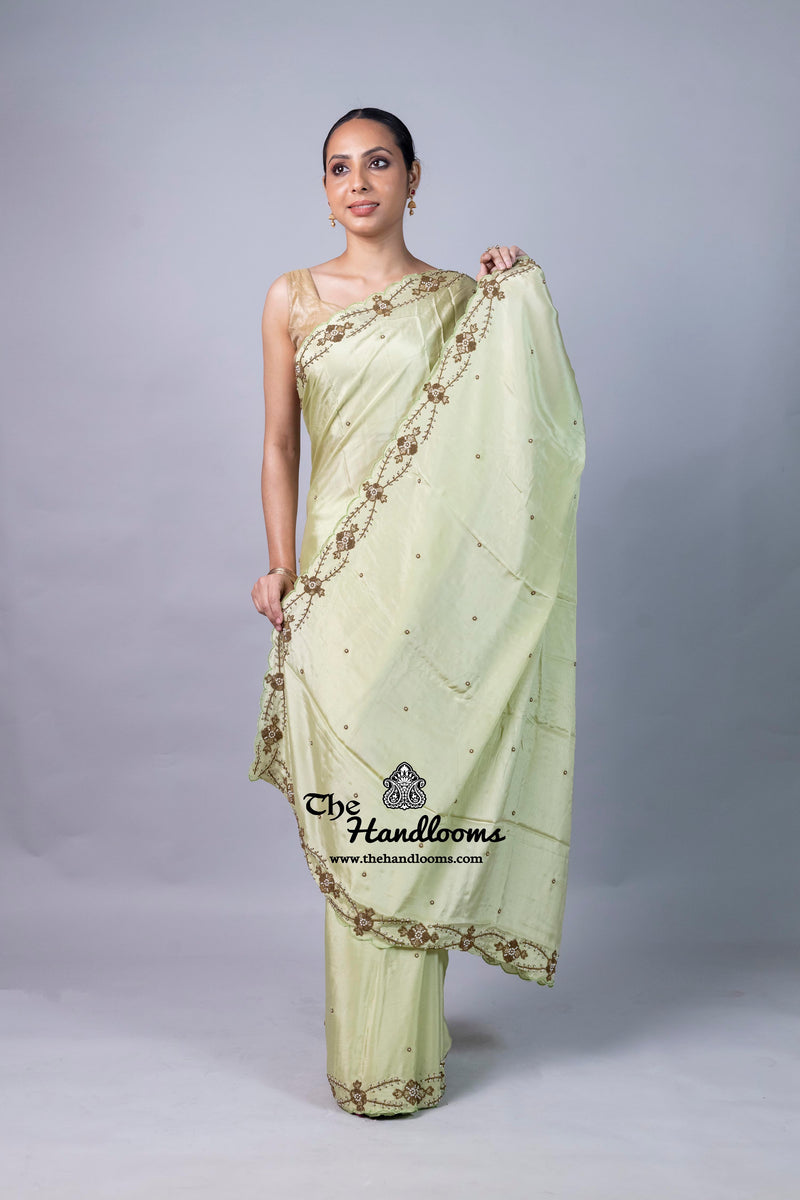 Pure Crepe Silk Handloom Banarasi Saree with Handwork