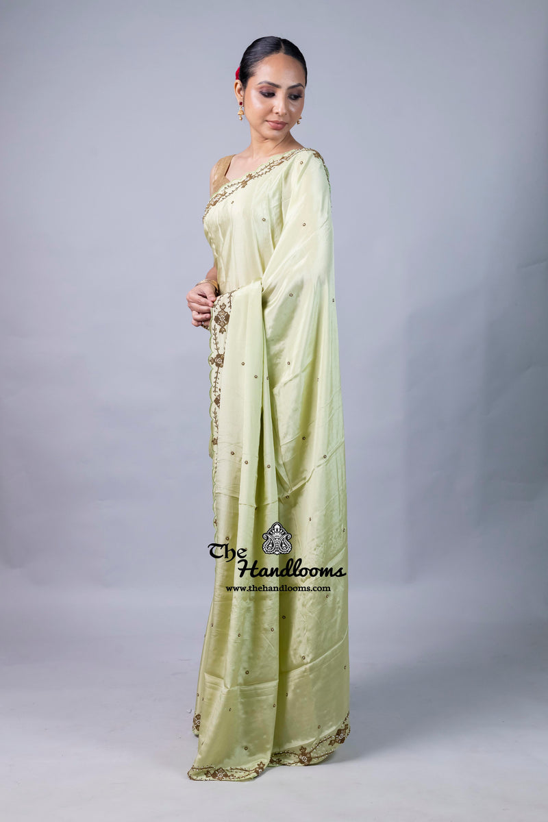 Pure Crepe Silk Handloom Banarasi Saree with Handwork