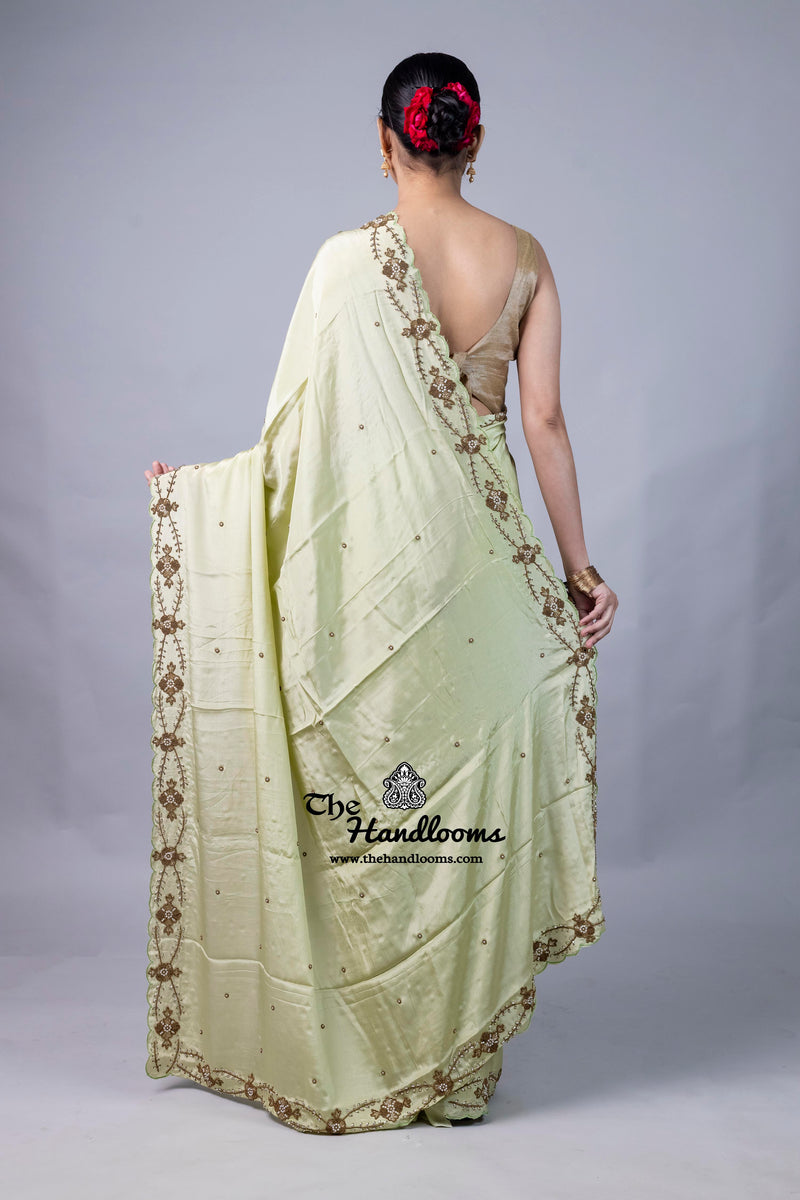 Pure Crepe Silk Handloom Banarasi Saree with Handwork