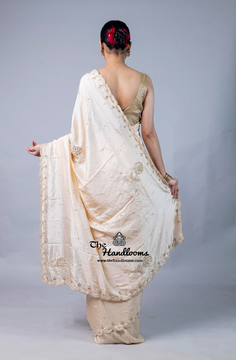 Pure katan Silk Handloom Banarasi Saree with Handwork: Zardozi, Diamond Chain, Katdana, and Abla Detailing