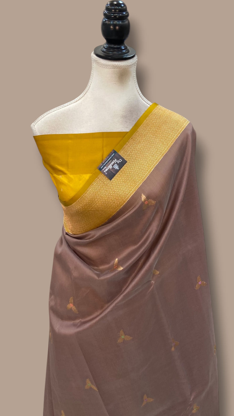 Pure Kora Silk Handloom Banarasi All Over Kadua Motifs Saree