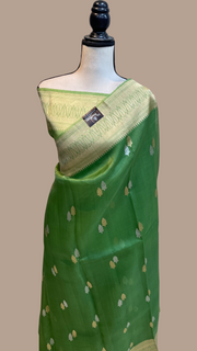 Pure Kora Handloom Banarasi Saree - Sona Roopa Alfi Kadua Booti - The Handlooms