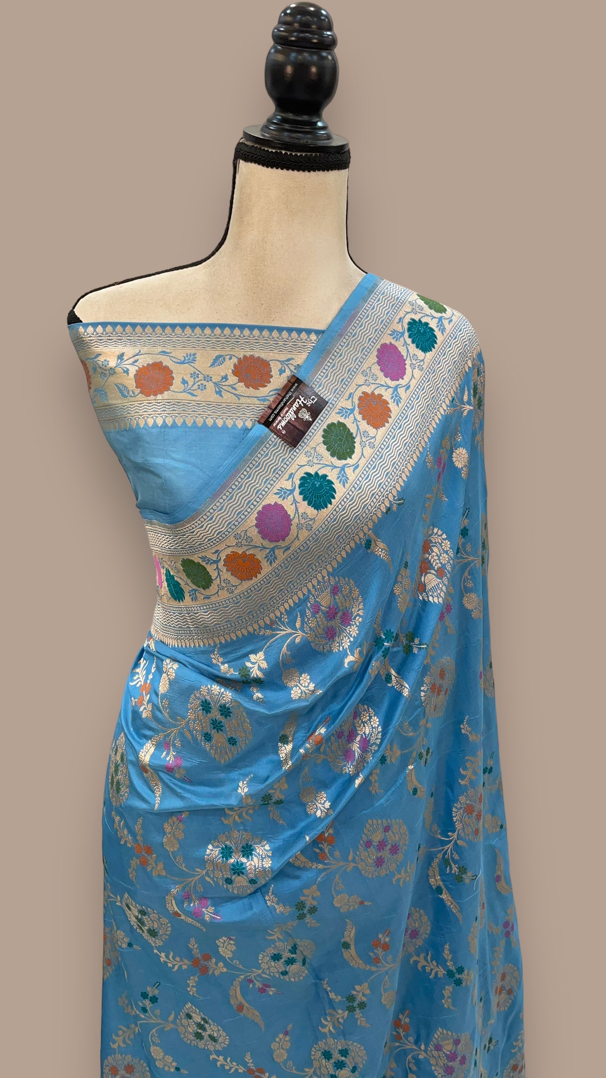 Pure Katan Silk Banarasi Handloom Saree - All over Jaal Work With Meenakari