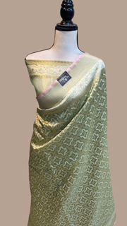 Pure Tissue Reshmi Zari Banarasi Brocade Handloom Saree - The Handlooms