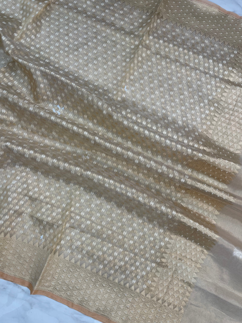 Pure Tissue Reshmi Zari Banarasi Brocade Handloom Dupatta - The Handlooms