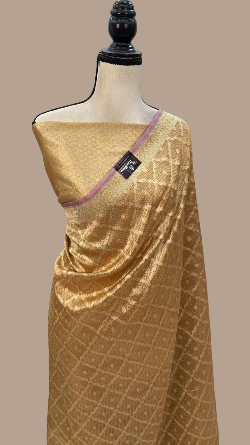 Pure Tissue Reshmi zari Banarasi Saree - The Handlooms