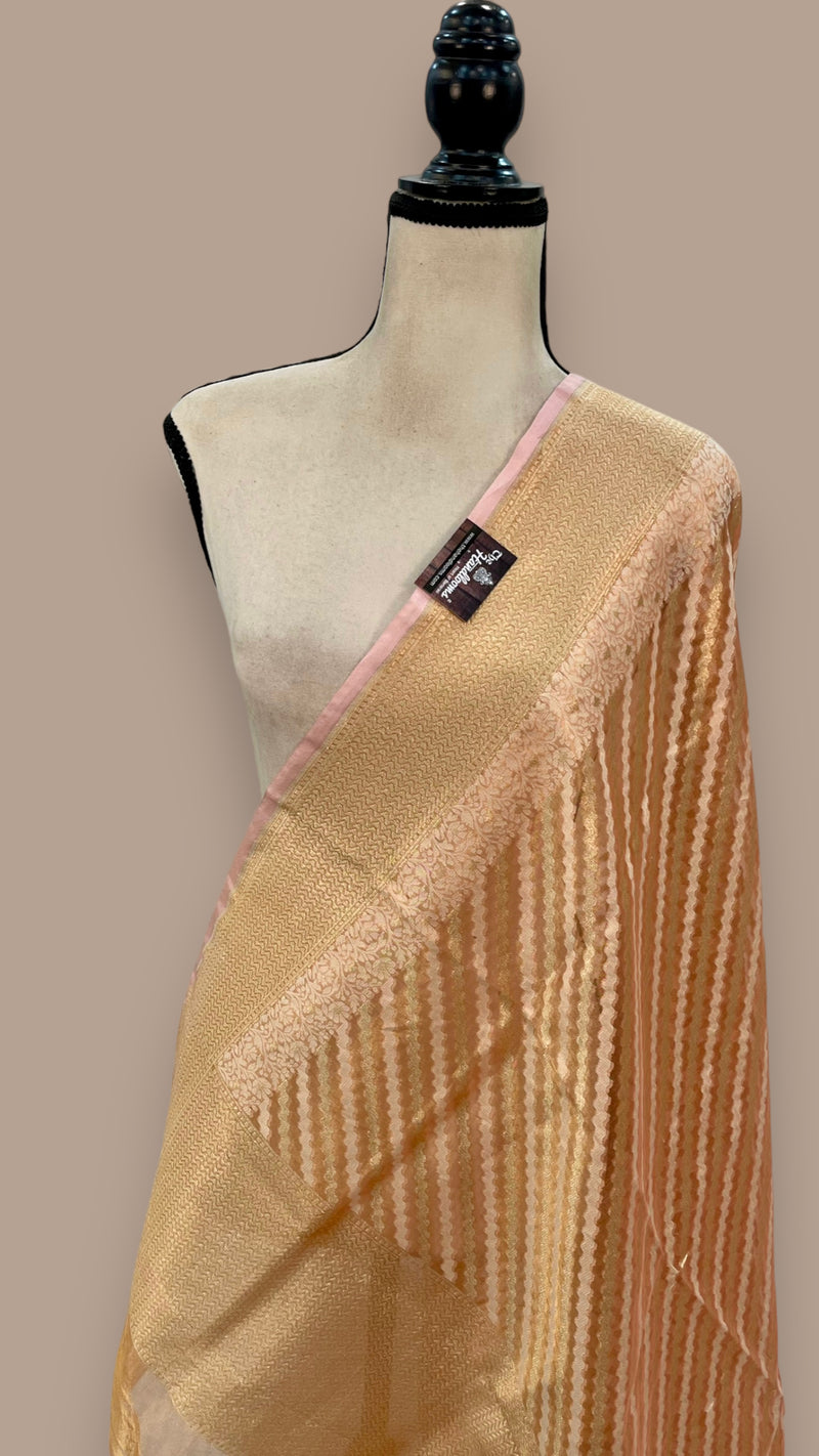 Pure Tissue Reshmi Zari Banarasi Brocade Handloom Dupatta - The Handlooms