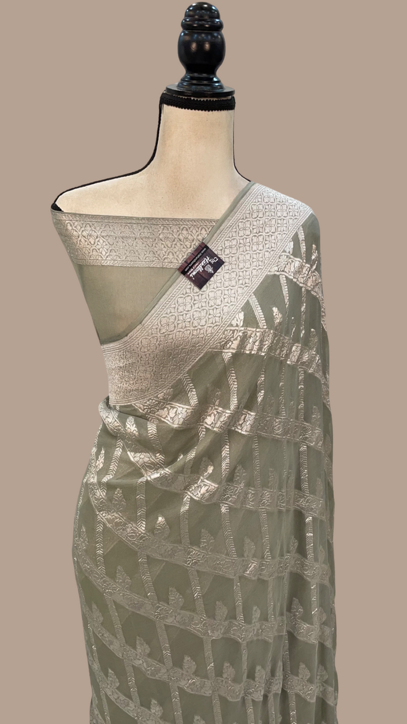 Pure Khaddi Georgette Handloom Banarasi Saree - The Handlooms