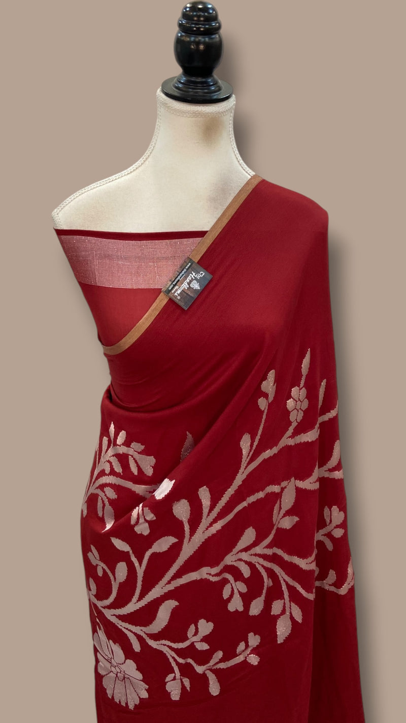 Pure Khaddi Georgette Handloom Banarasi Saree - Silver Zari