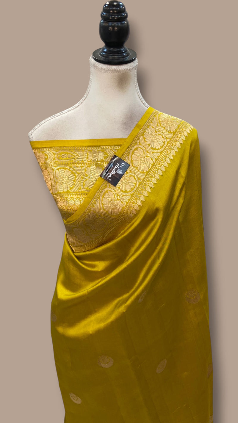 Pure Katan Silk Banarasi Handloom Saree - All Over Kadua Motifs