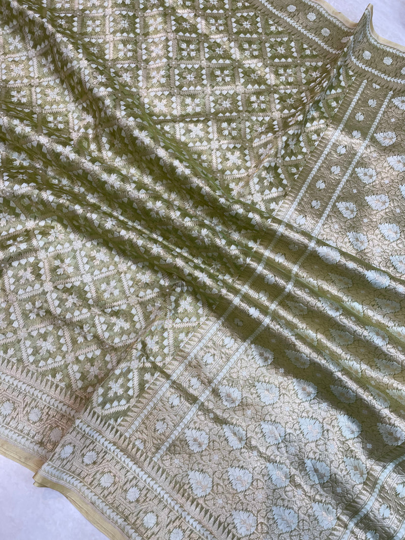 Pure Tissue Reshmi zari Banarasi Saree - The Handlooms