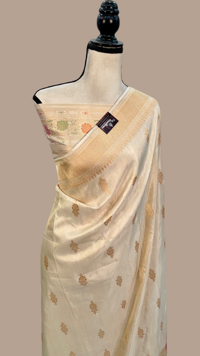 Pure Katan Tissue Silk Banarasi Handloom Saree - All over Kadua motifs