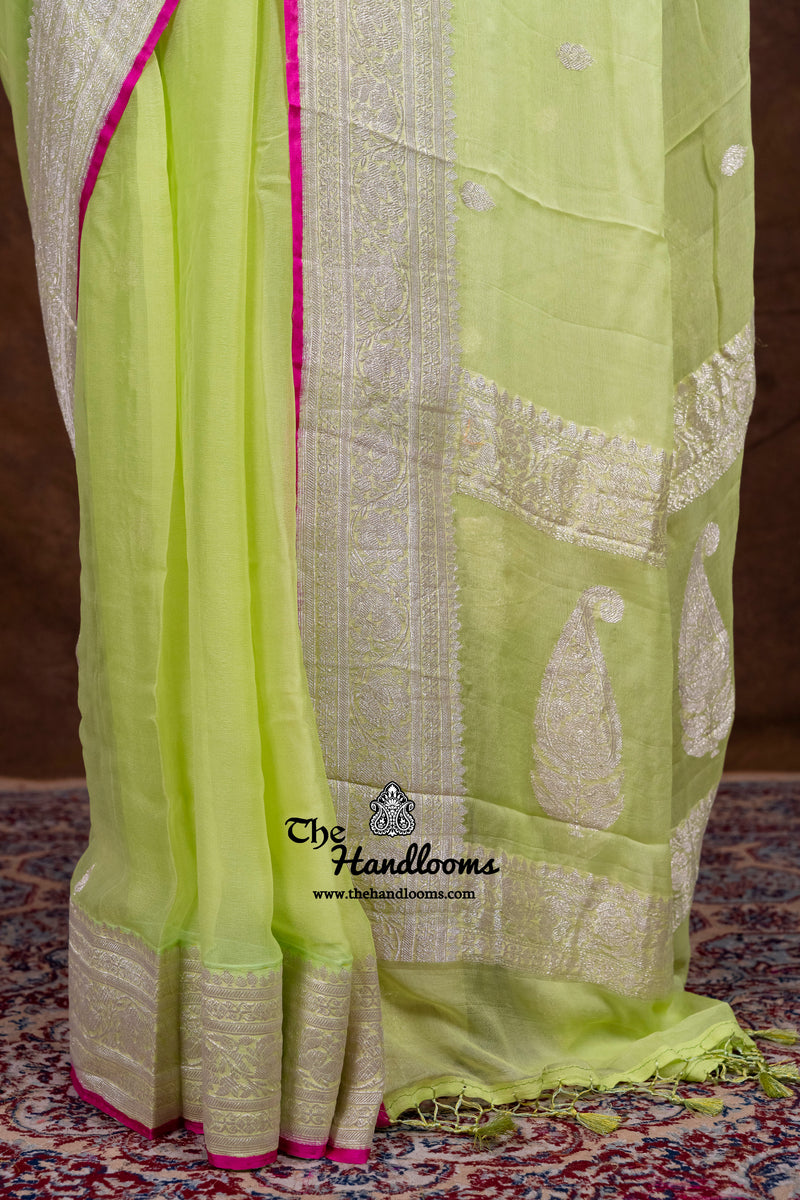 Pista Pure Georgette Banarasi Handloom Saree