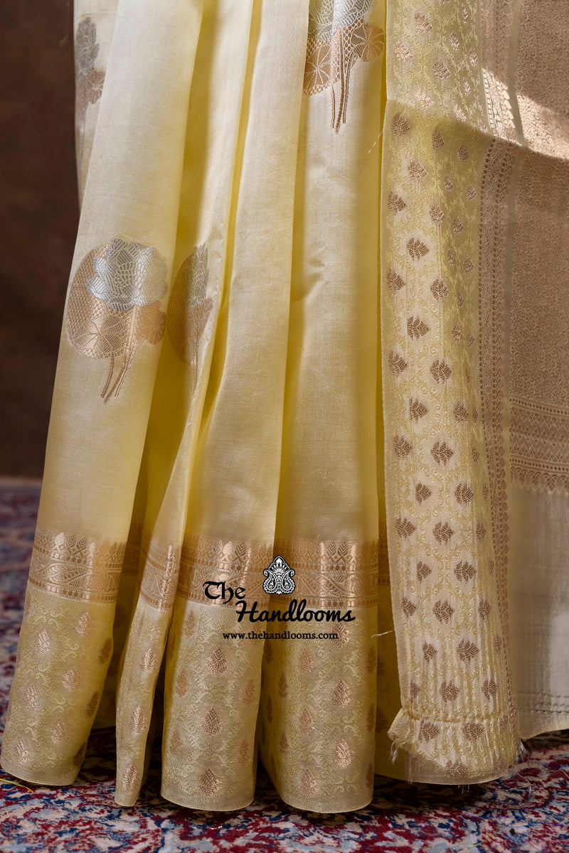 Creamy Gold Pure Mango Silk Banarasi Handloom Saree