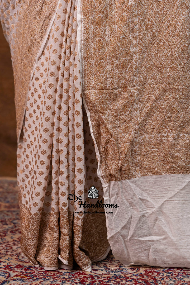 White Pure Khaddi Georgette Handloom Banarasi Saree - Antique Zari