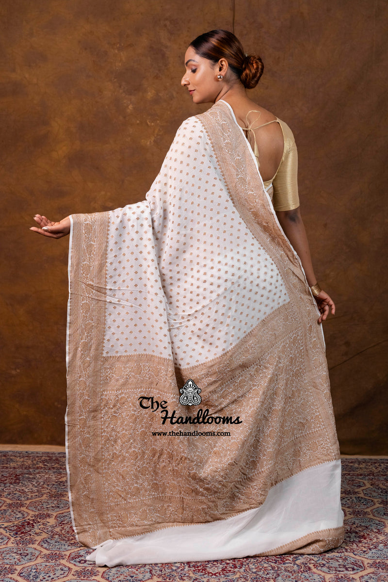 White Pure Khaddi Georgette Handloom Banarasi Saree - Antique Zari