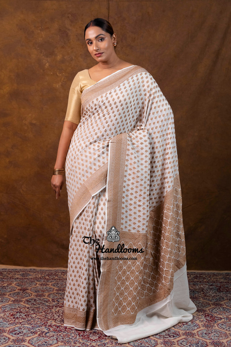 White Pure Khaddi Georgette Handloom Banarasi Saree - Antique Zari