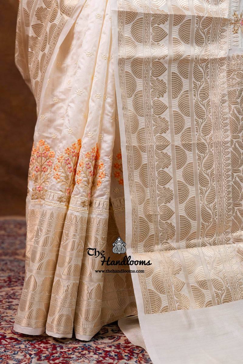 White Pure Chiniya Silk Handloom Banarasi Saree with Chikankari