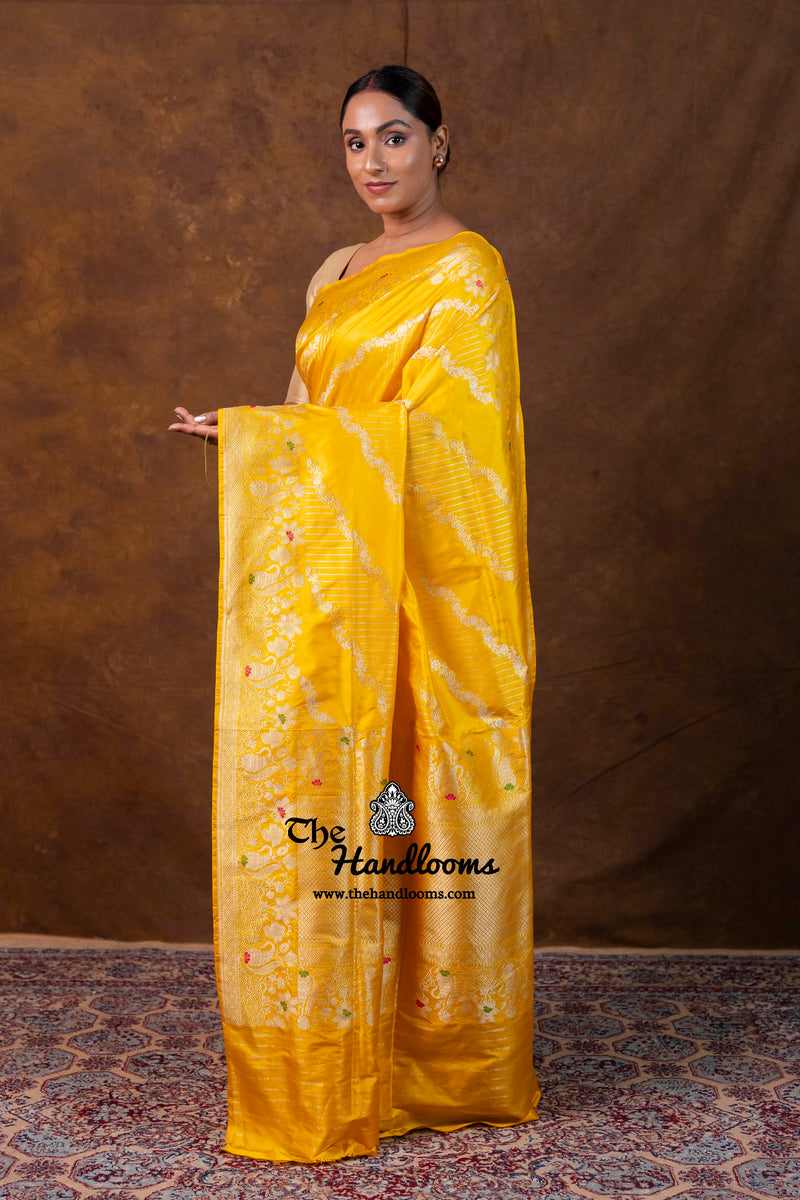 Yellow Pure Katan Silk Banarasi Handloom Saree - All Over Kadiyal Stripe