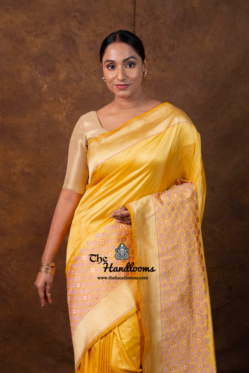 Pure Katan Silk Banarasi Handloom Saree - All Over Kadiyal Border