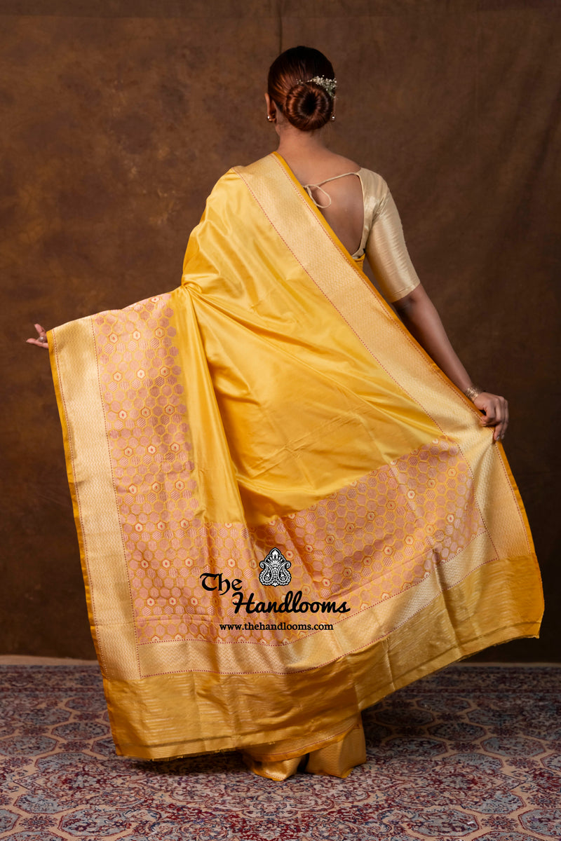 Pure Katan Silk Banarasi Handloom Saree - All Over Kadiyal Border