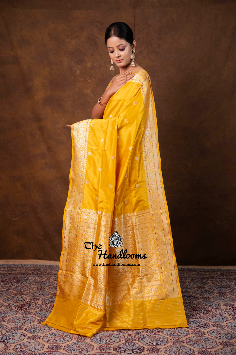 Pure Katan Silk Banarasi Handloom Saree - All Over Kadua Motifs