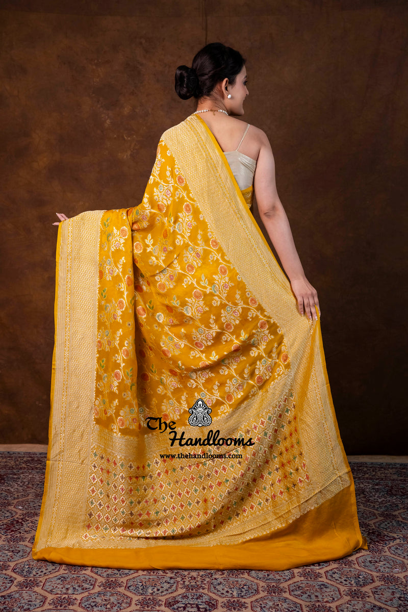 Khaddi Georgette Handloom Banarasi Saree - Water Zari